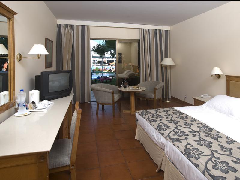 Atlantica Aeneas Resort Ayía Nápa Chambre photo